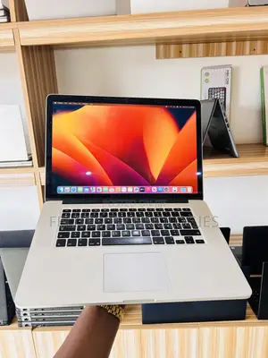 Laptop Apple MacBook 2013 8GB Intel Core i7 SSD 256GB