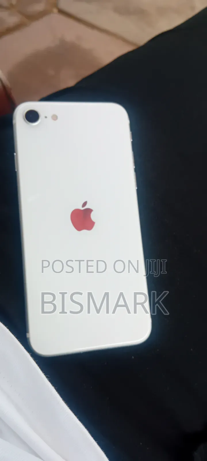 Apple iPhone SE (2022) 128 GB White