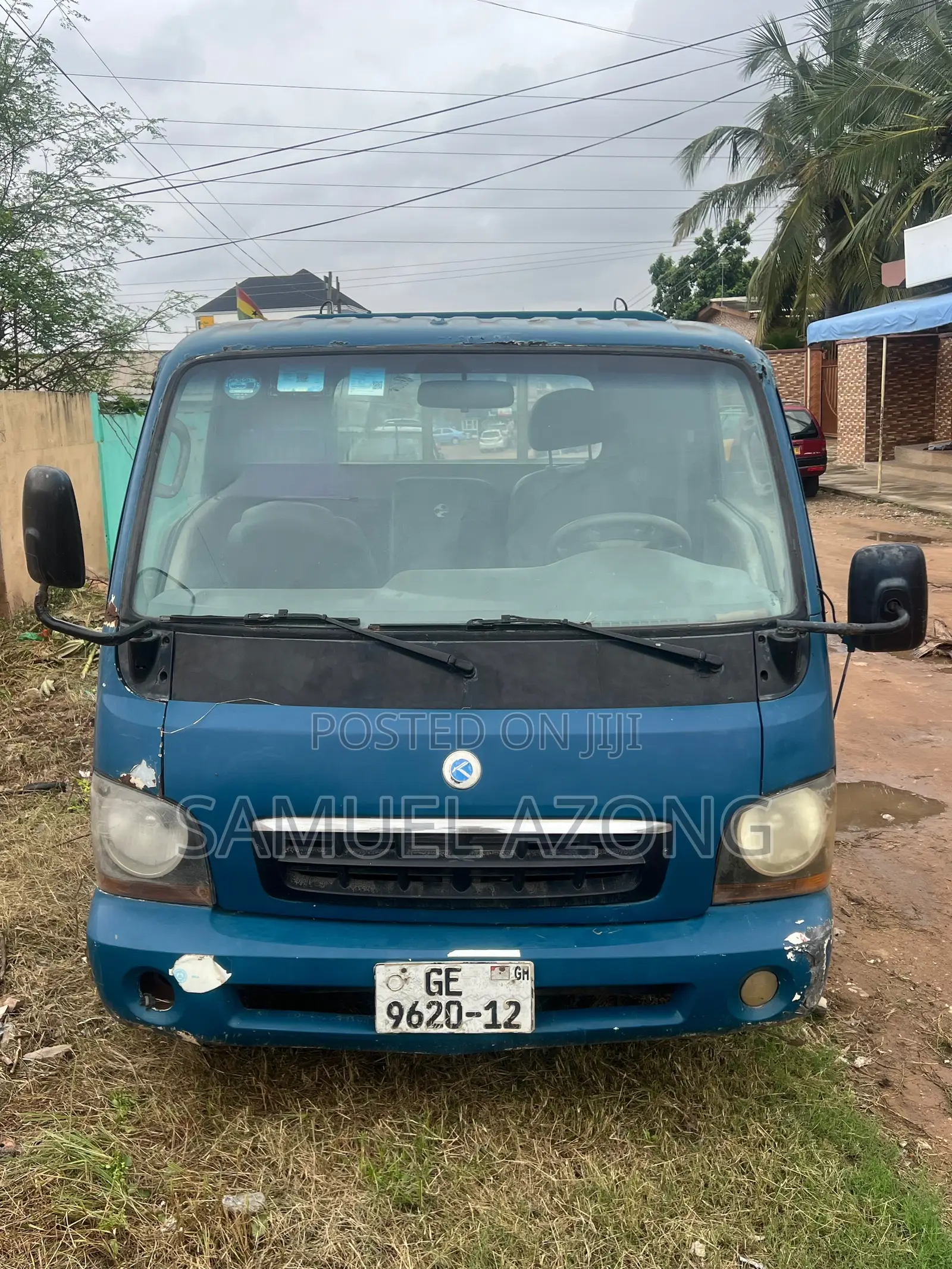 Kia Bongo Truck With Engine Issue