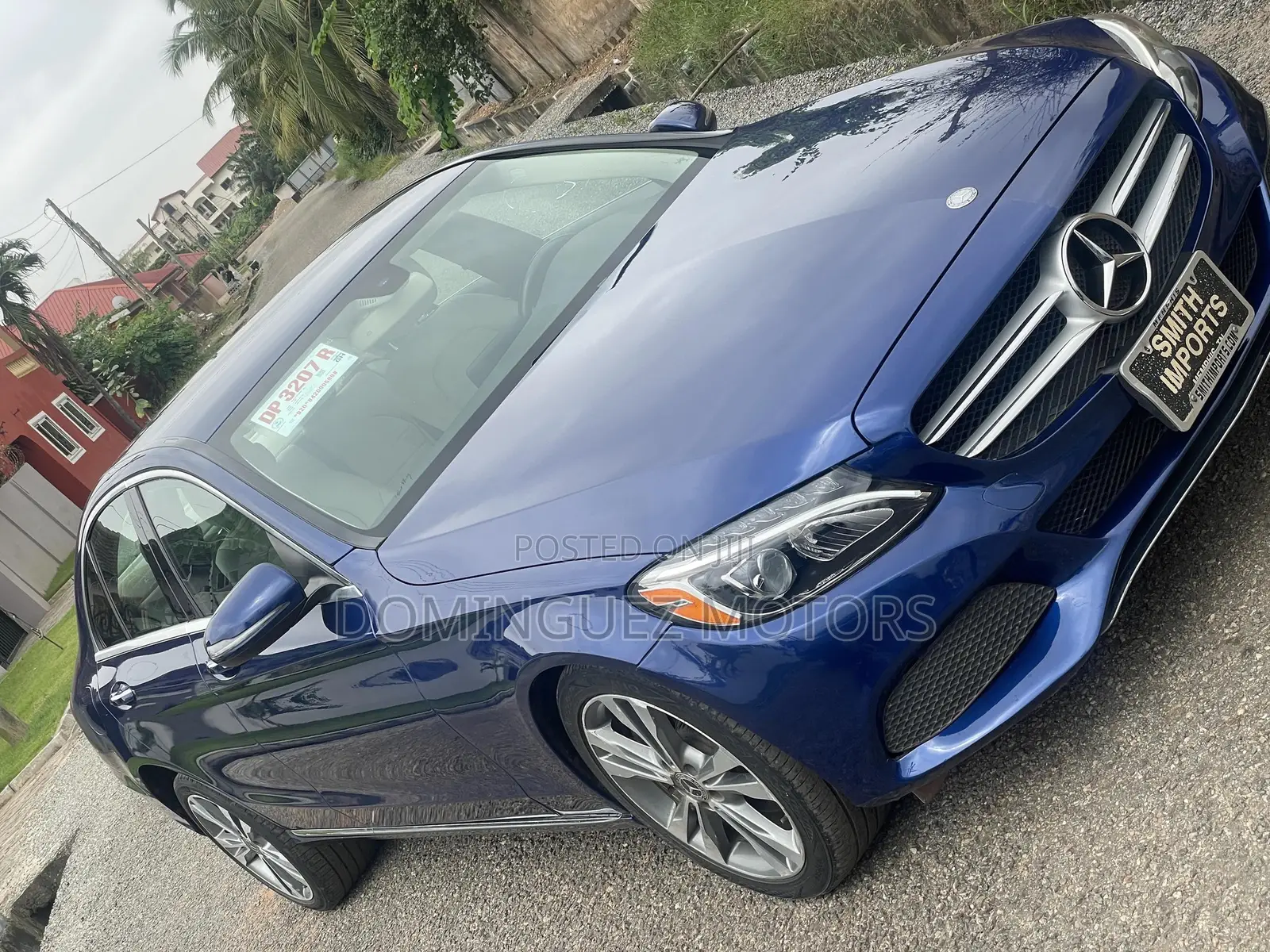 Mercedes-Benz C300 2017 Blue