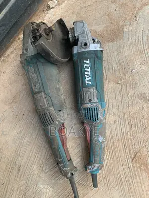 Angle Grinder or Disc Grinder
