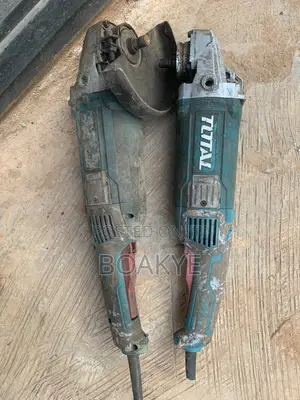 Angle Grinder or Disc Grinder