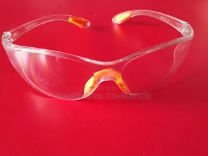 Plain Goggles