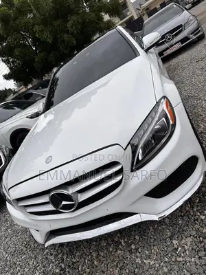 Mercedes-Benz C300 Base 4Matic Sedan AWD (2.0L 4cyl 7A) 2016 White