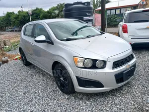 Chevrolet Sonic 2015 Silver