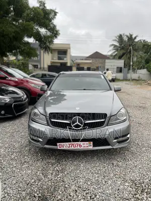Mercedes-Benz C300 Luxury 4Matic Sedan AWD (3.0L 6cyl 7A) 2012 Gray