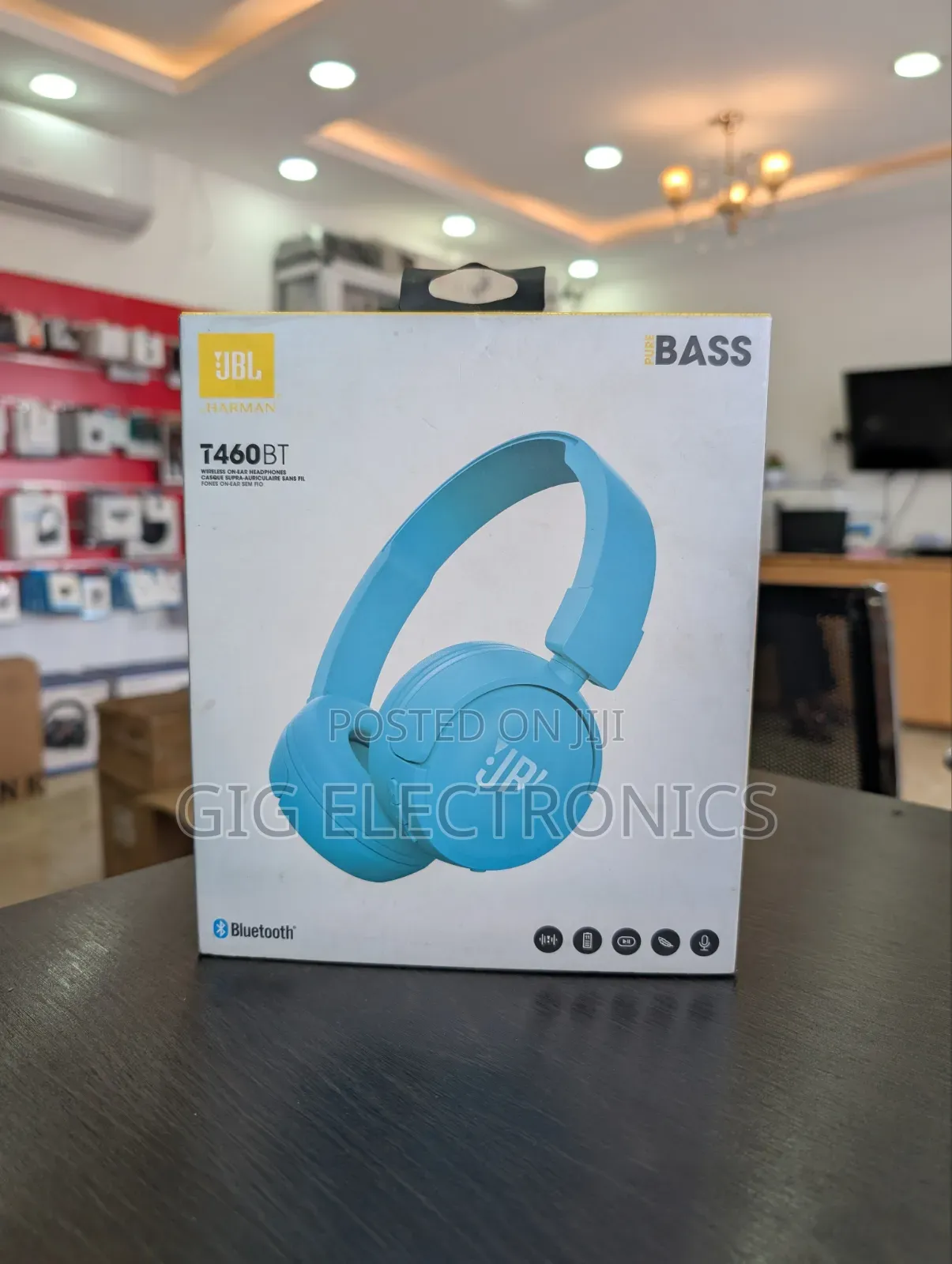 JBL T460BT Extra Bass Wireless on-Ear Headphones