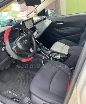 Toyota Corolla 2021 Silver