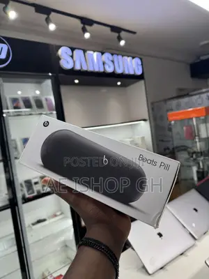 Beats Pill