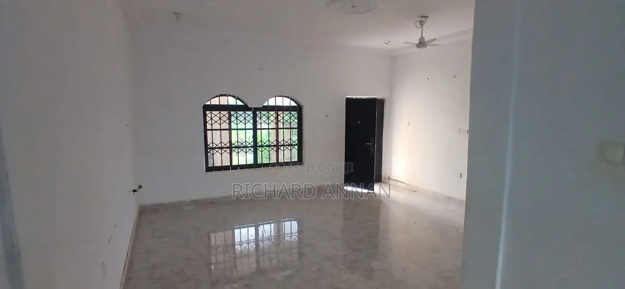 3bdrm Apartment in Richstella Premier, Sunyani Municipal for rent