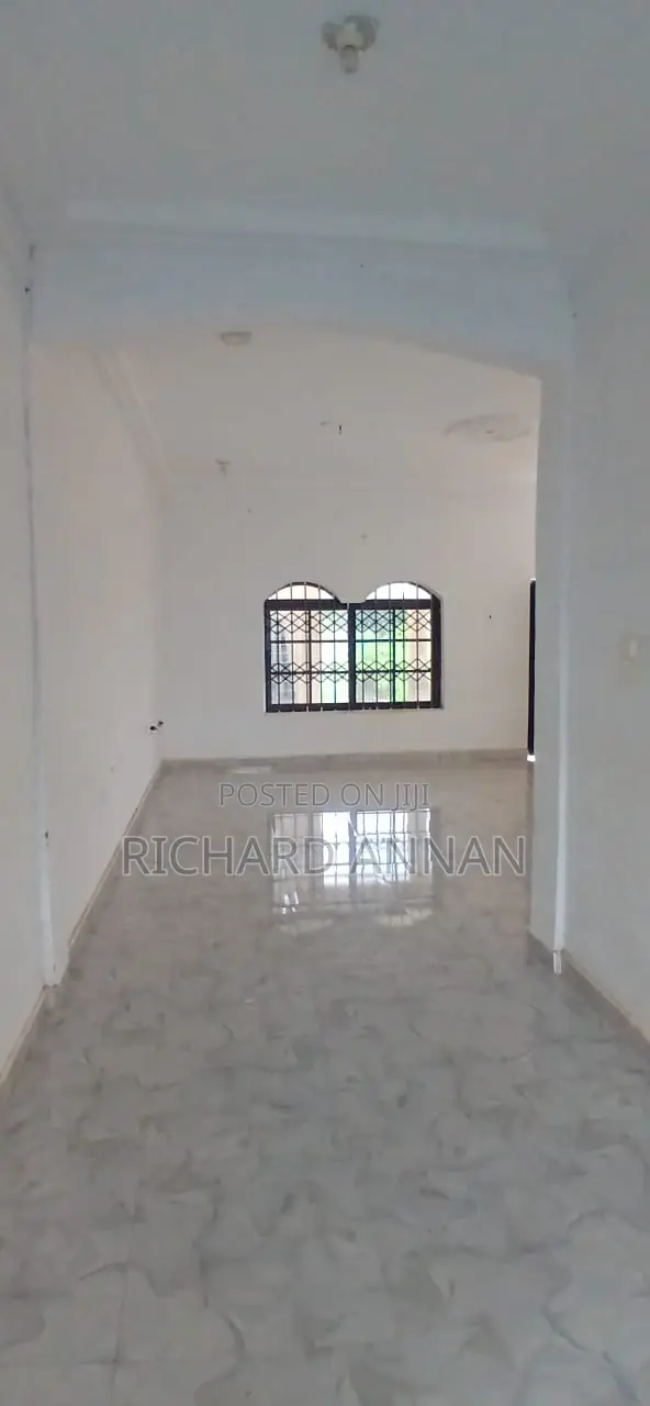 3bdrm Apartment in Richstella Premier, Sunyani Municipal for rent