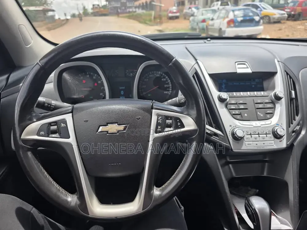 Chevrolet Equinox 2011 Red