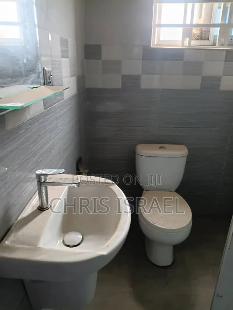 2bdrm Apartment in Oyibi Benarpat, Appolonia City for rent