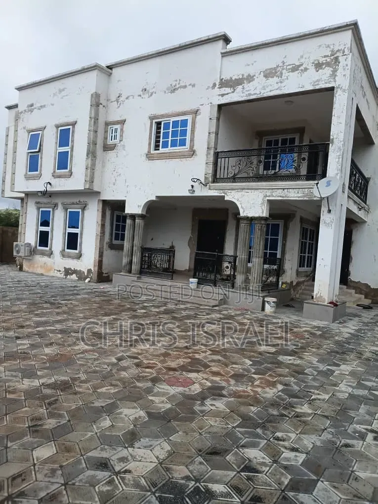 2bdrm Apartment in Oyibi Benarpat, Appolonia City for rent