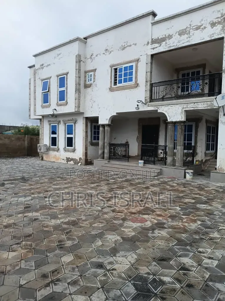 2bdrm Apartment in Oyibi Benarpat, Appolonia City for rent