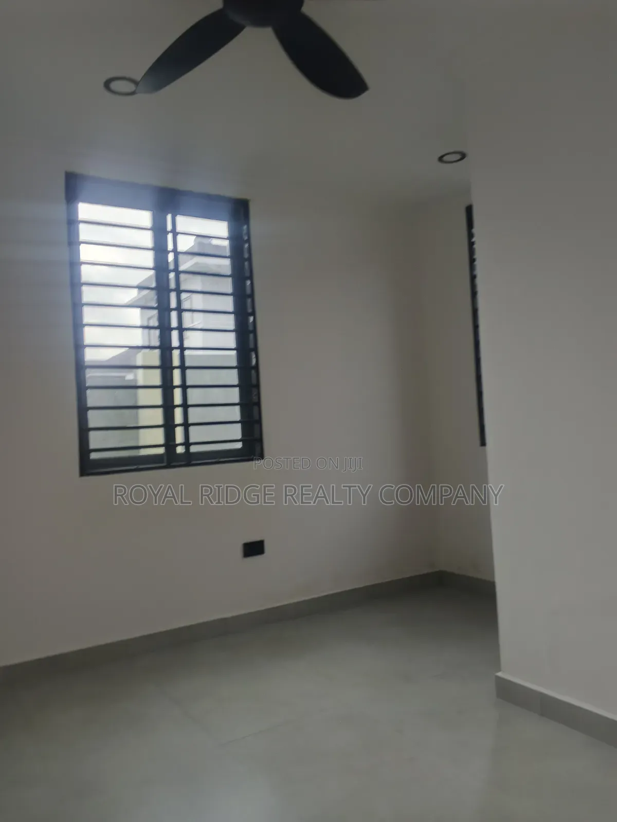 2bdrm Apartment in Manet Close To East, Accra Metropolitan for rent
