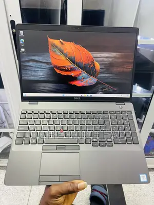 Laptop Dell Latitude 5500 8GB Intel Core i5 SSD 256GB