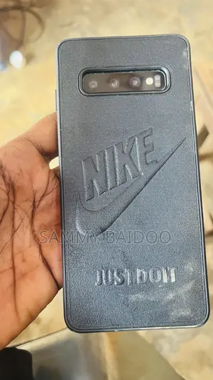 Samsung Galaxy S10 128 GB Gray