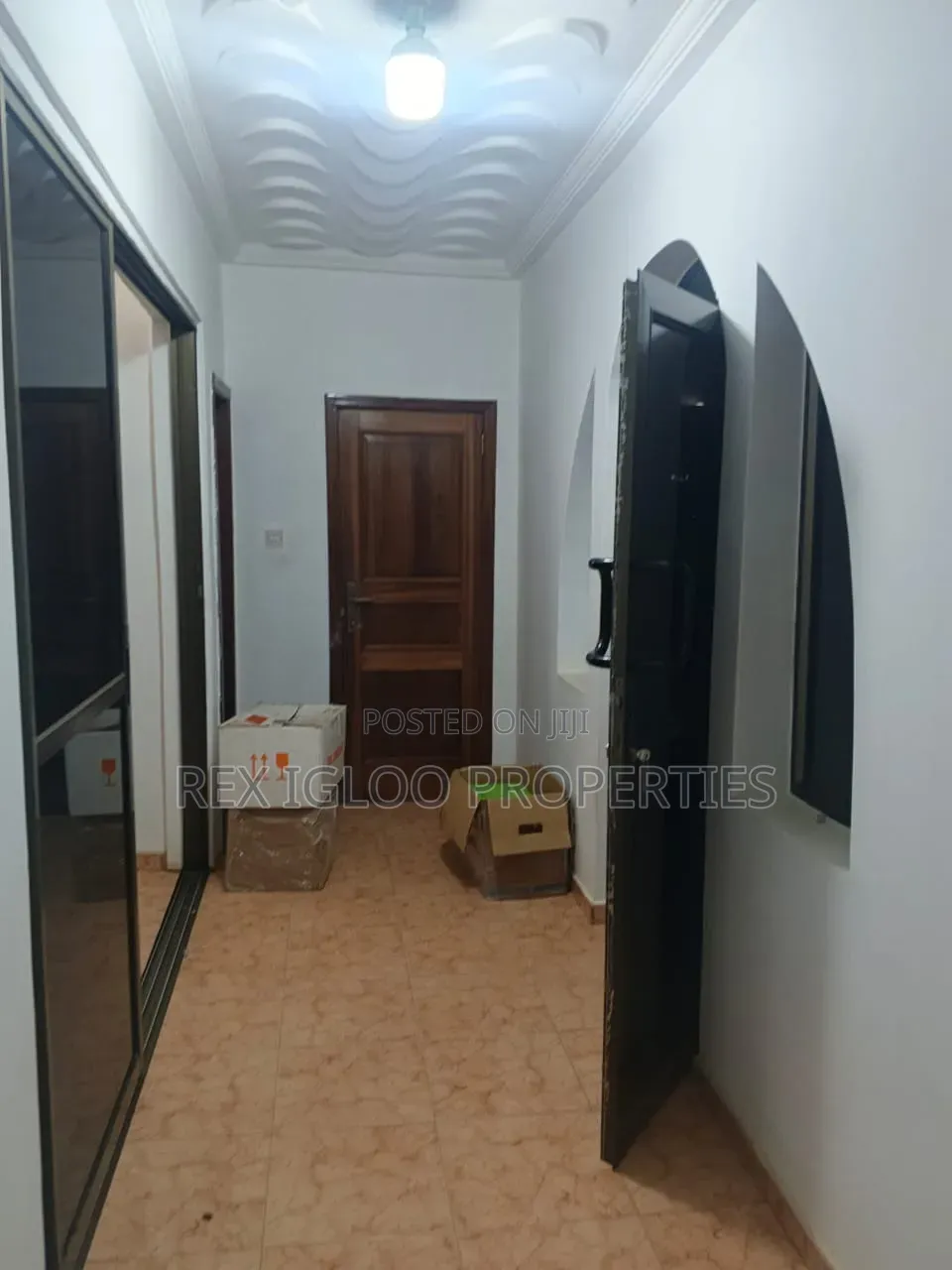 8bdrm House in Adjinganor, East, Accra Metropolitan for rent