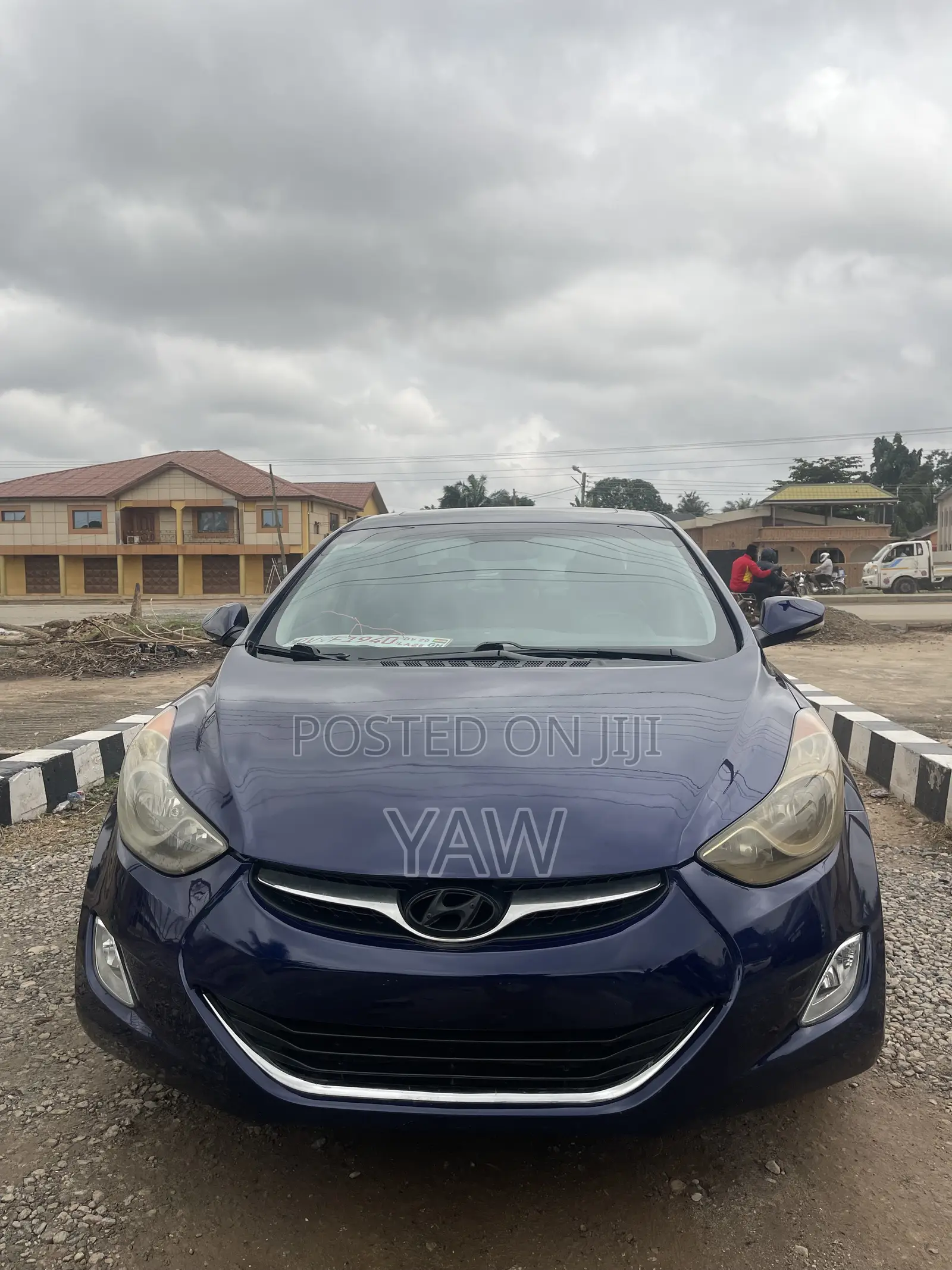 Hyundai Elantra Limited Sedan FWD (1.8L 4cyl 6A) 2013 Blue