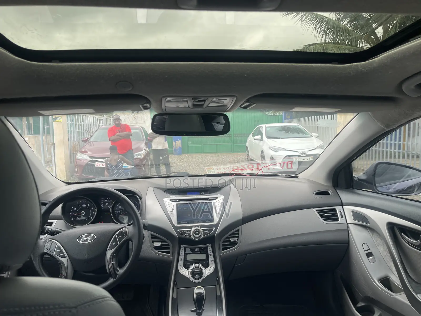 Hyundai Elantra Limited Sedan FWD (1.8L 4cyl 6A) 2013 Blue