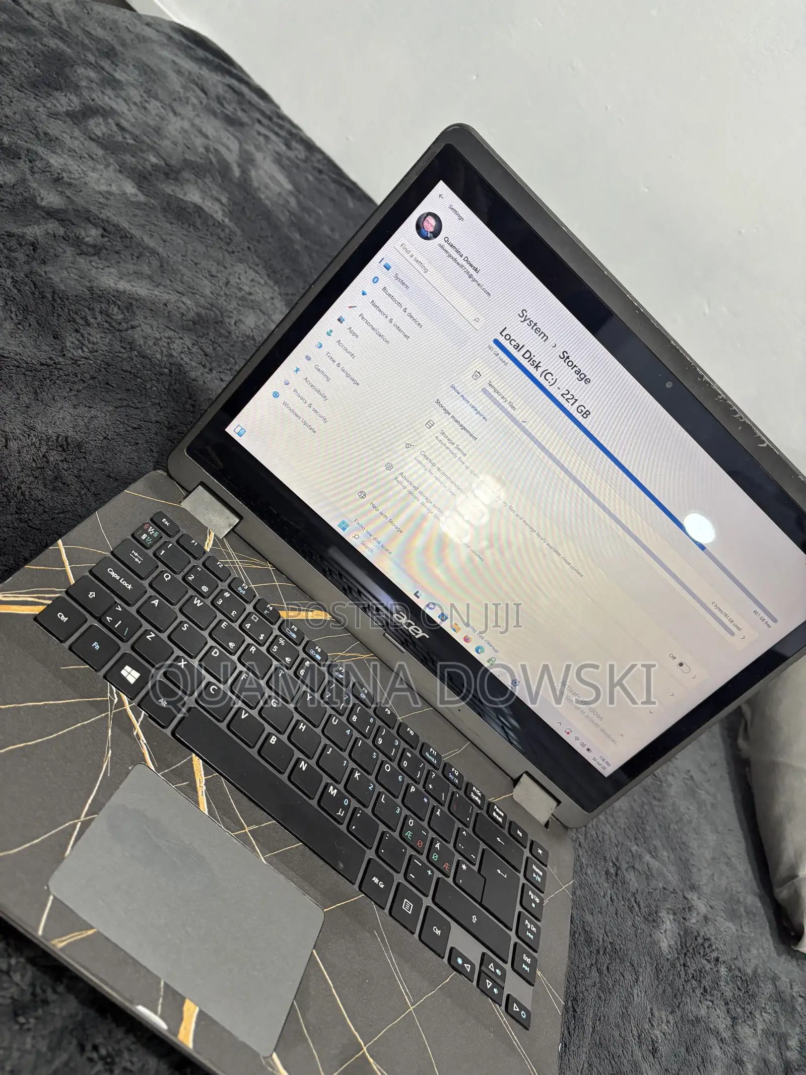 Laptop Acer Aspire R3-431T 8GB Intel Pentium HDD+SSD 250GB