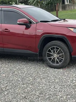 Toyota RAV4 2020 Red