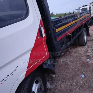 Hyundai Mighty