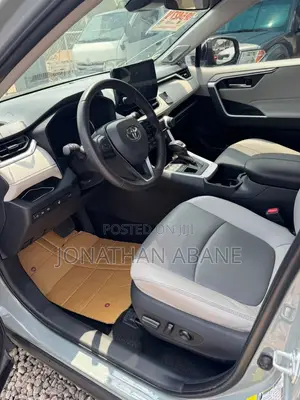 Toyota RAV4 2023