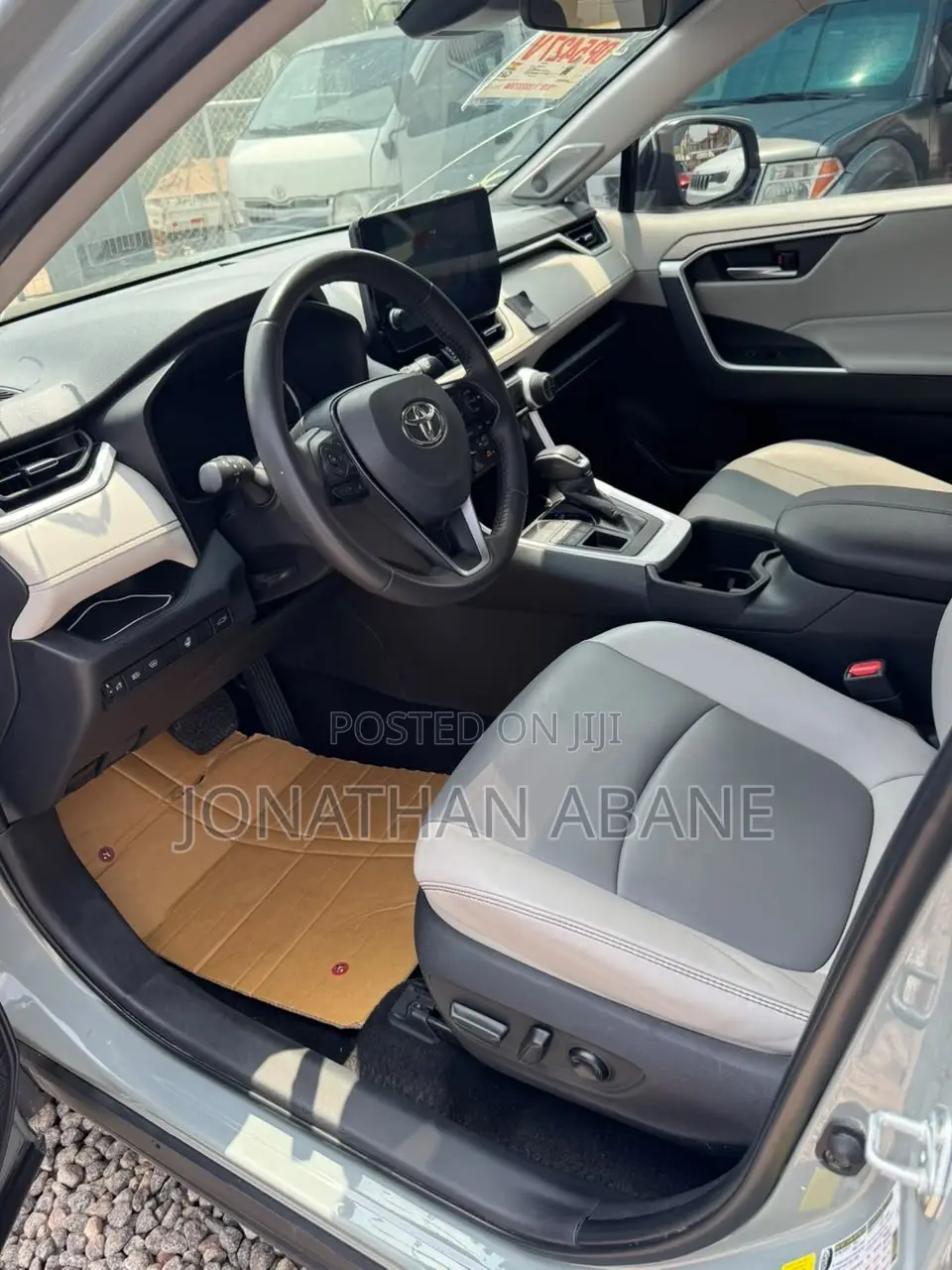 Toyota RAV4 2023