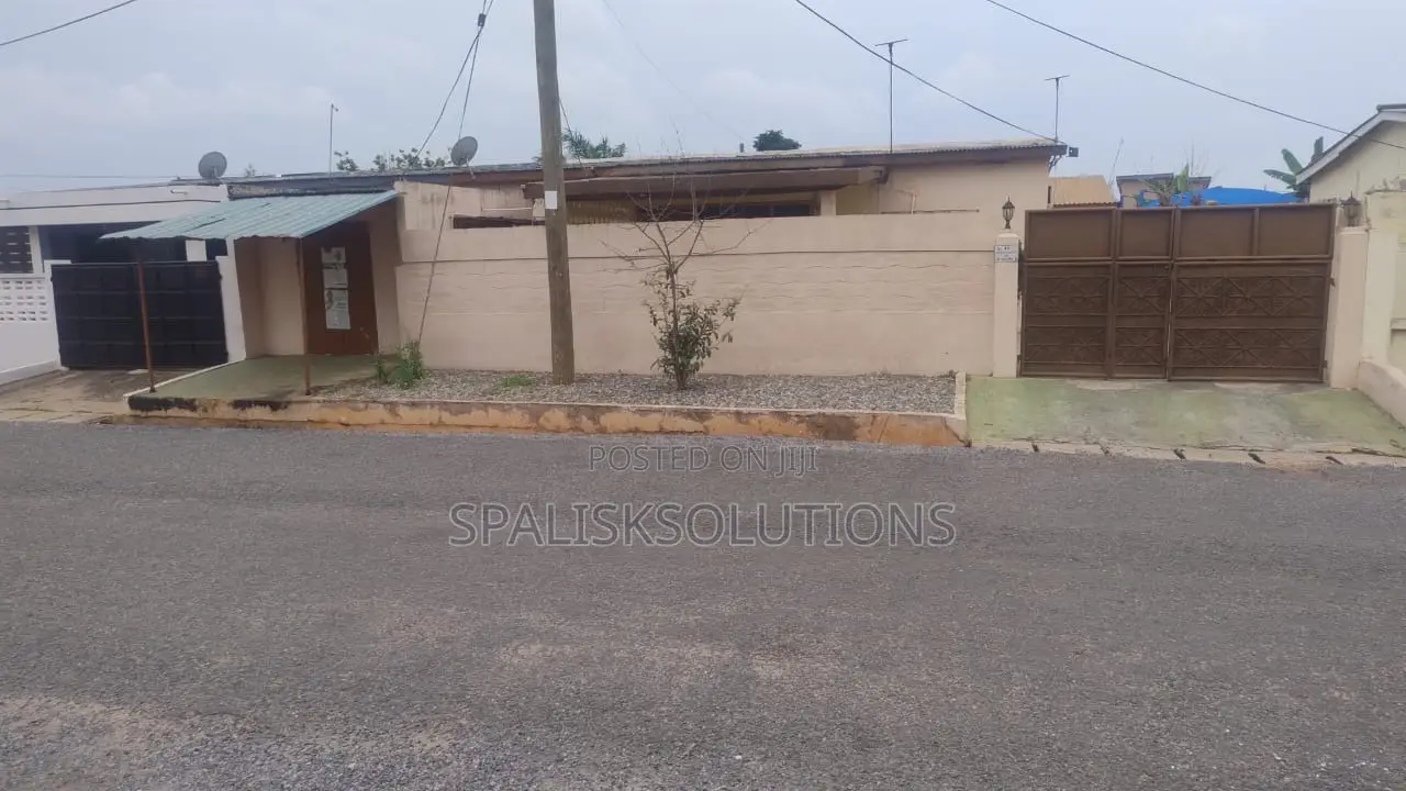 Furnished 3bdrm House in Dansoman for sale