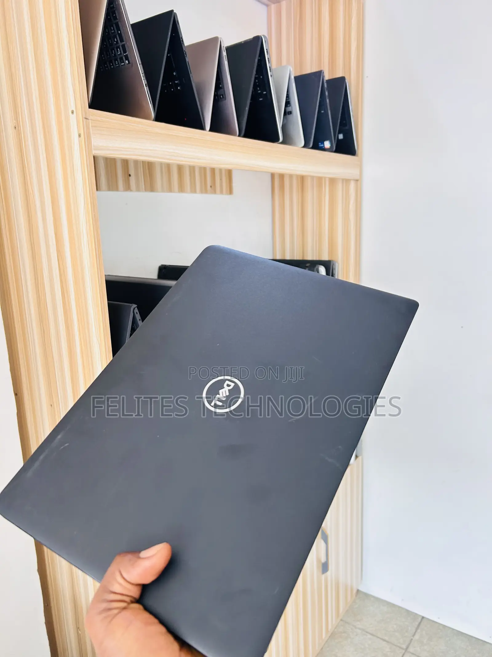 Laptop Dell Latitude 3400 8GB Intel Core i5 SSD 256GB