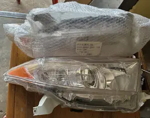 Highlander “2012” Headlight Pair