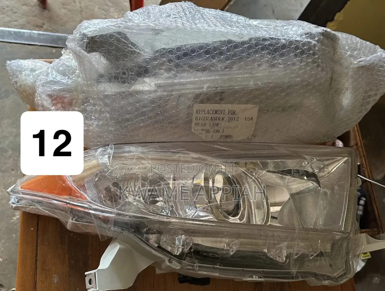 Highlander “2012” Headlight Pair