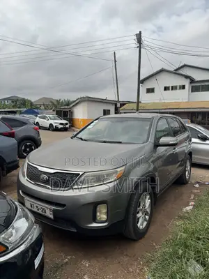 Kia Sorento 4dr SUV 2016 Gray