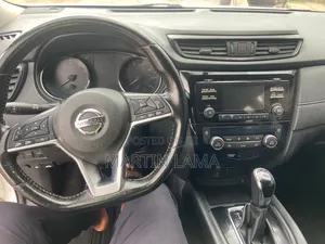 Nissan Rogue 2017 White