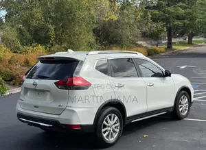 Nissan Rogue 2017 White