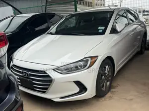 Hyundai Elantra SE 2018 White