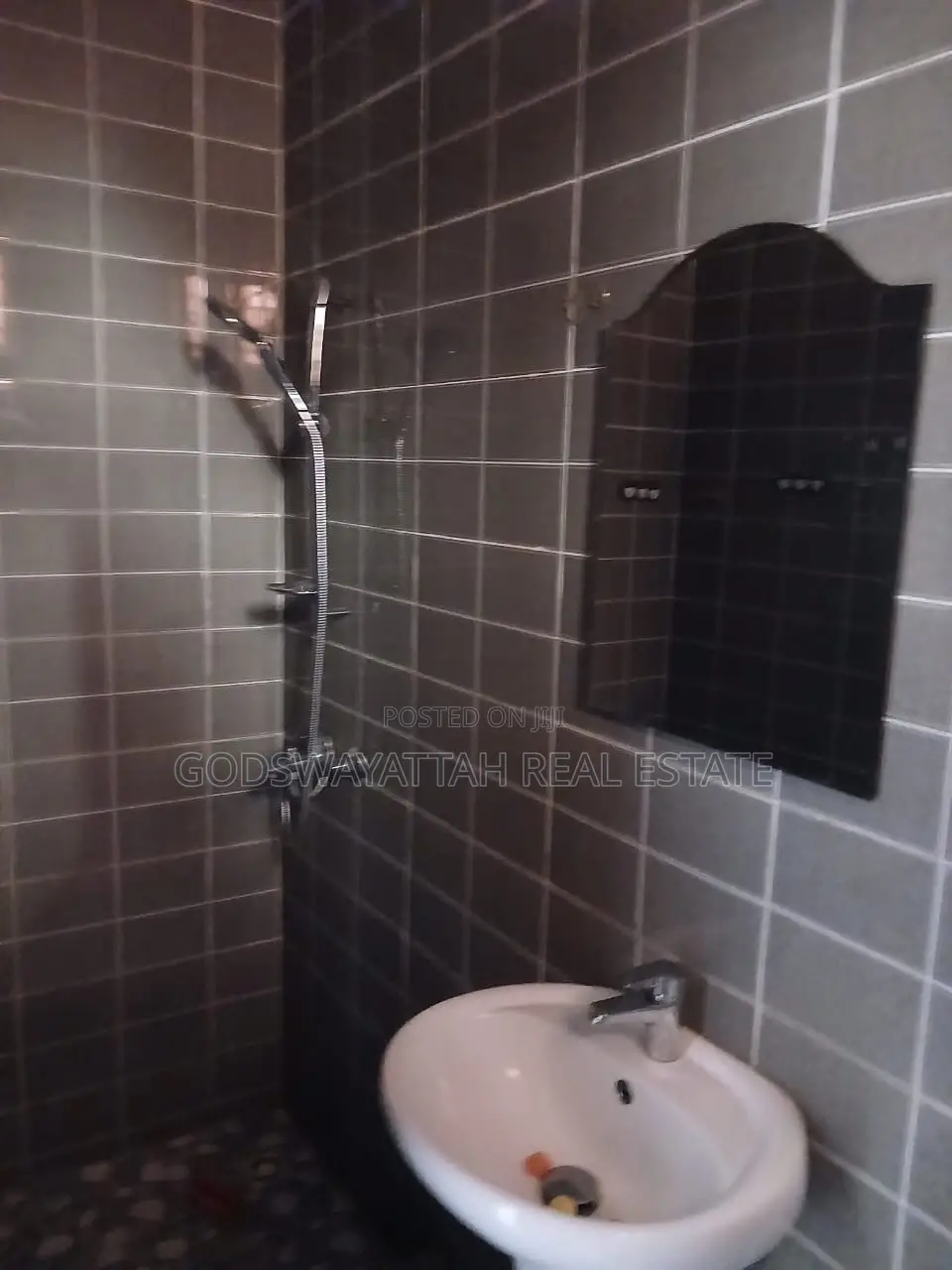 1bdrm Apartment in East Legon, Adjiriganor for rent