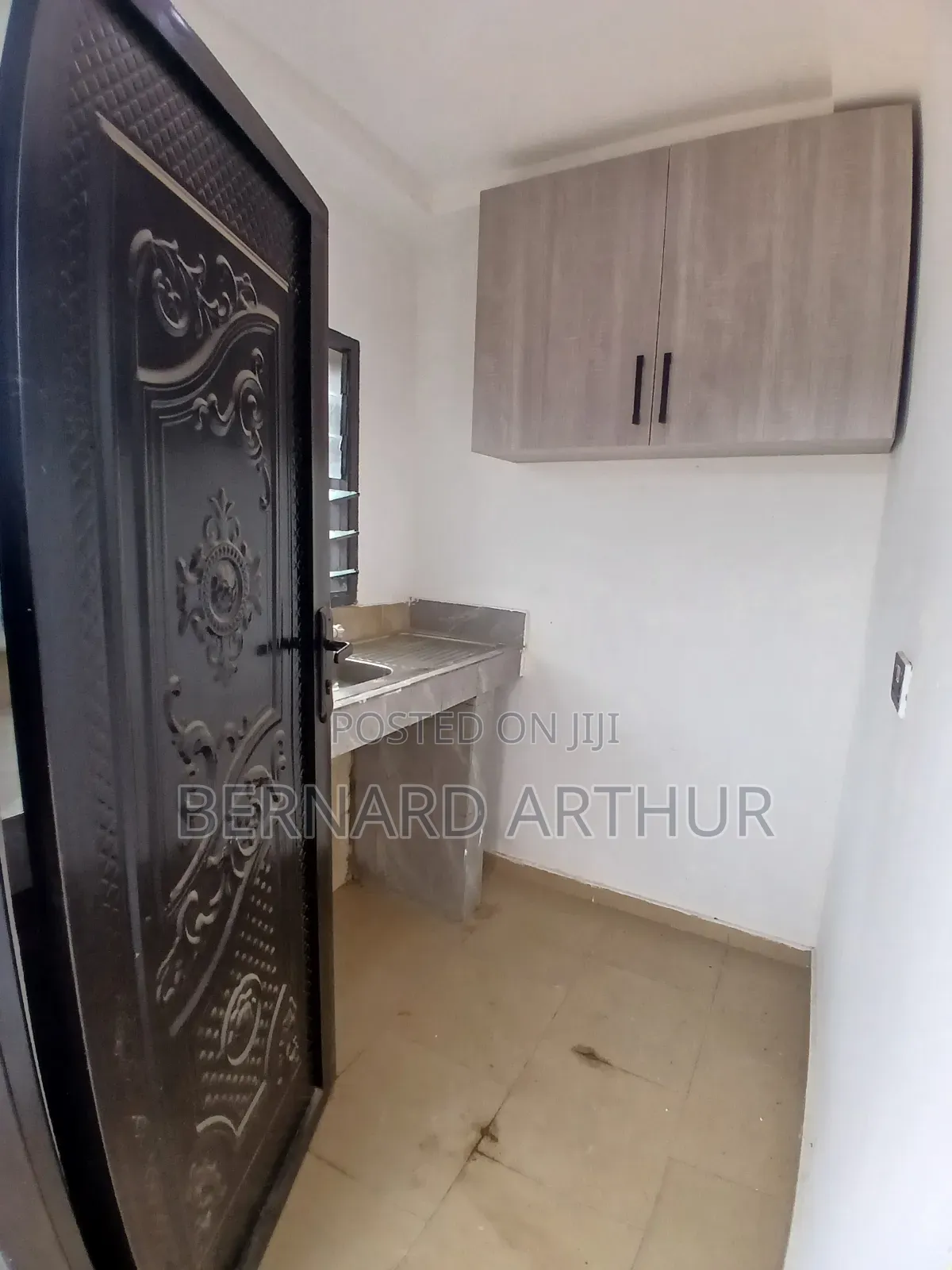 1bdrm Room & Parlour in Bernard Agency, Amasaman for rent