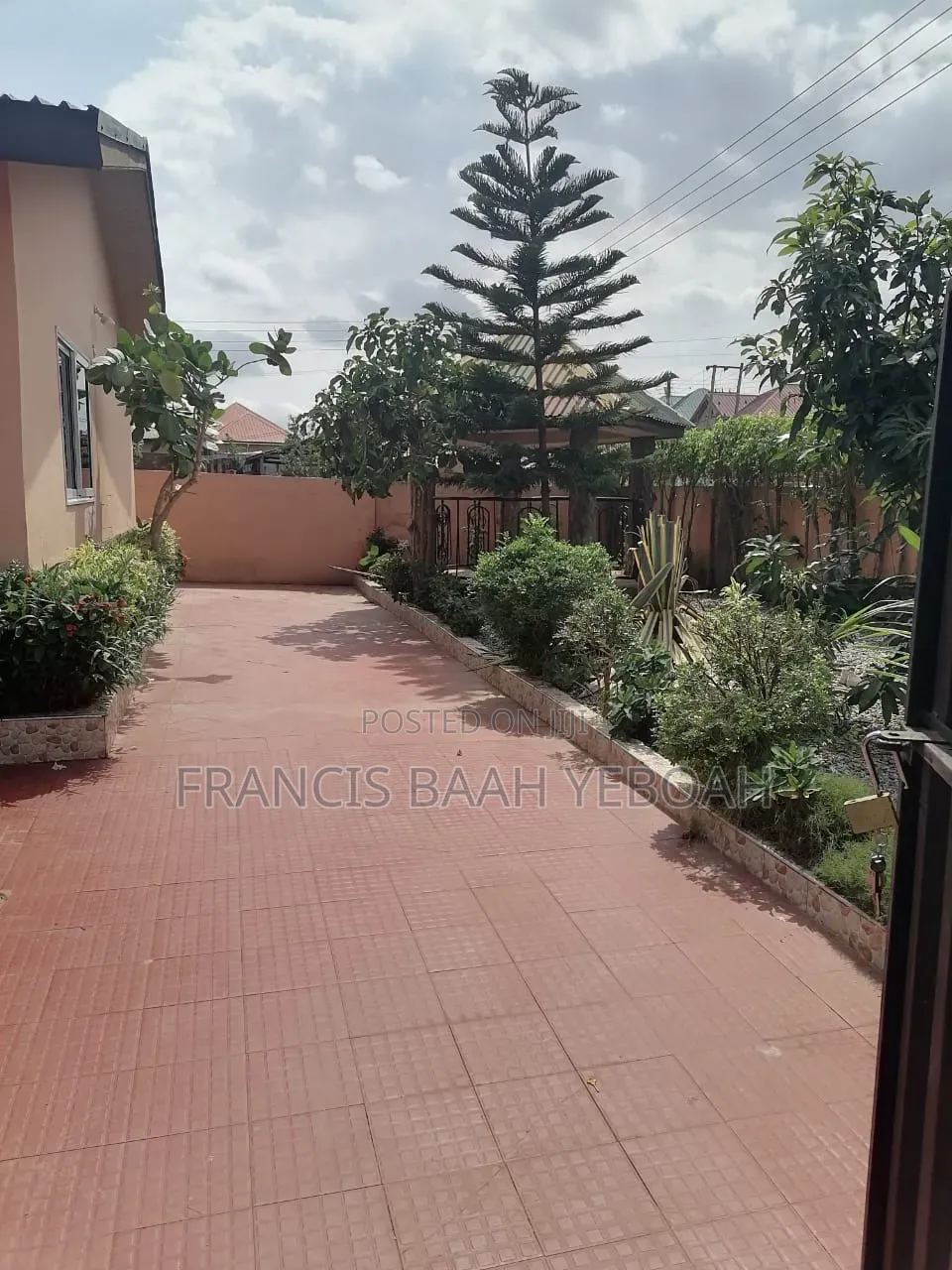 3bdrm House in Shining Star Real, Accra Metropolitan for sale