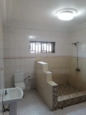 3bdrm House in Shining Star Real, Accra Metropolitan for sale