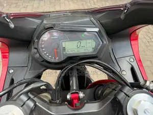 Benelli 2021 Red