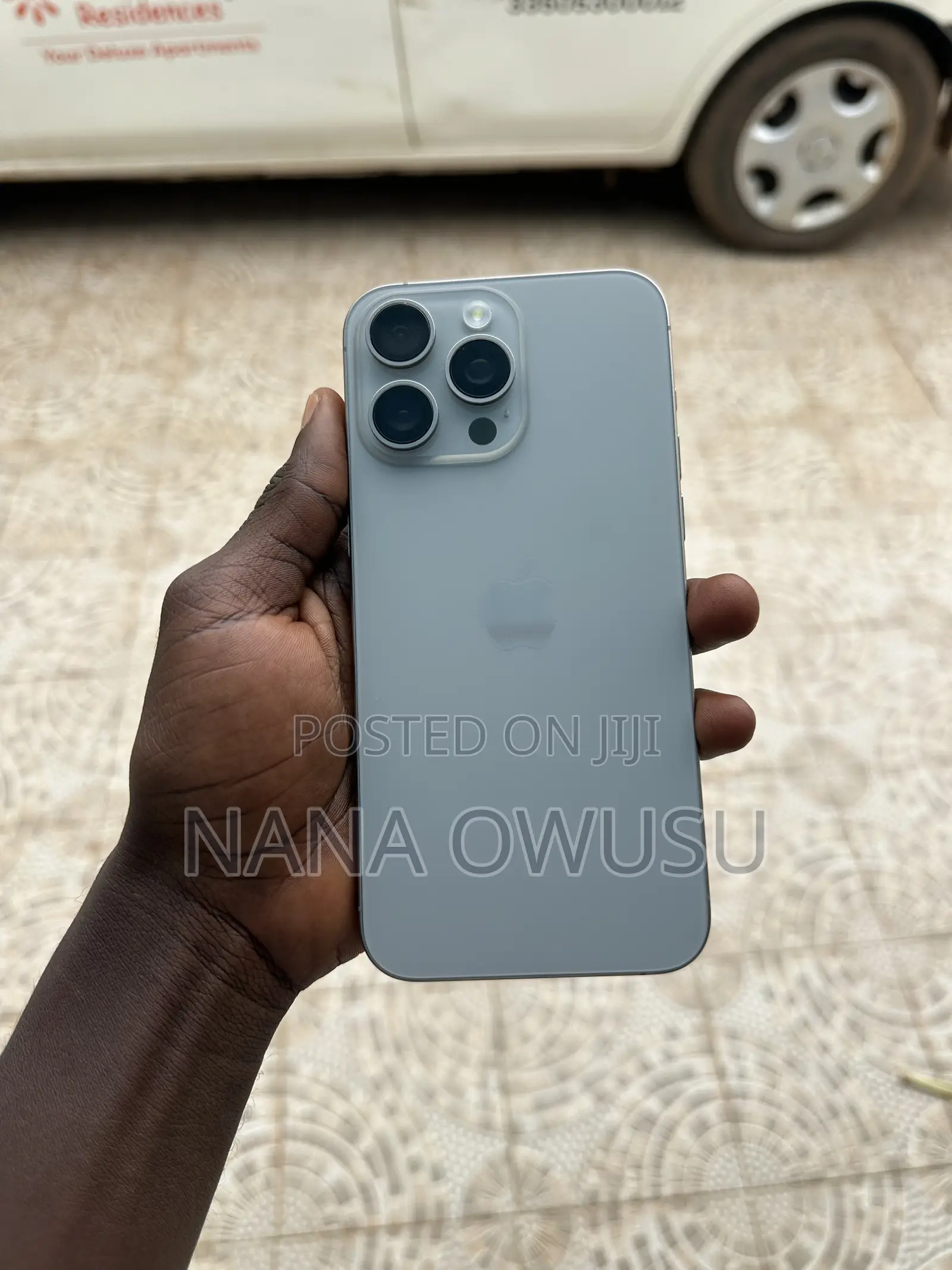 Apple iPhone 15 Pro Max 256 GB Silver