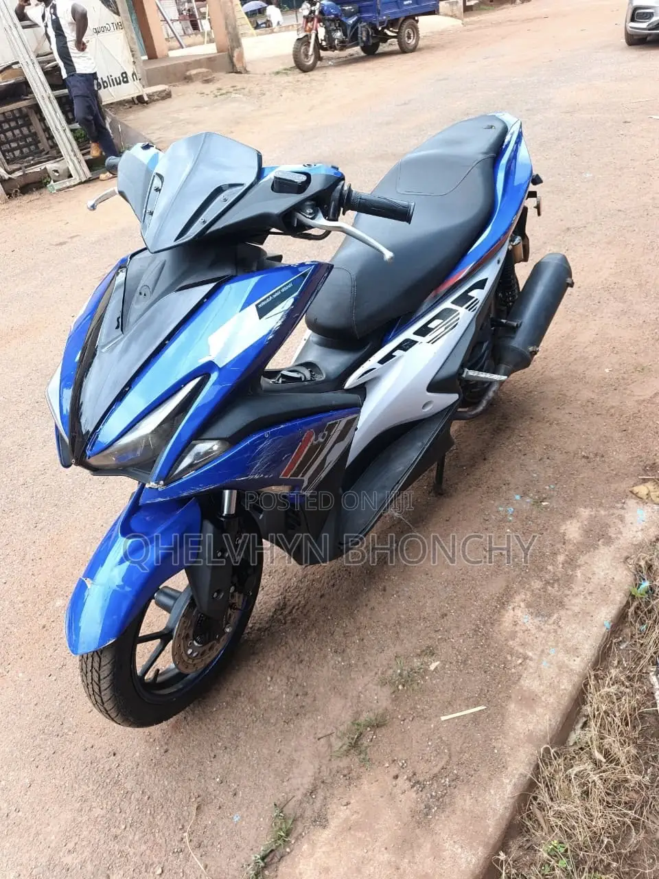 Yamaha Aerox 2023 Blue