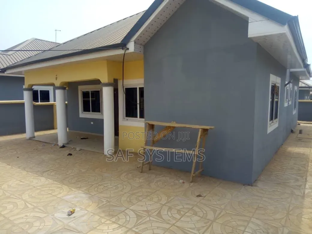 2bdrm House in Adom Estate, Community 25 for rent