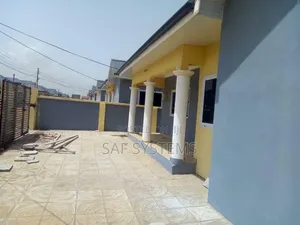 2bdrm House in Adom Estate, Community 25 for rent