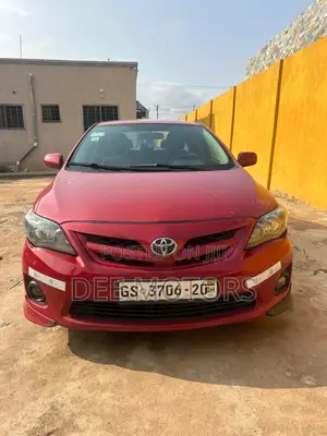Toyota Corolla 2011 Red