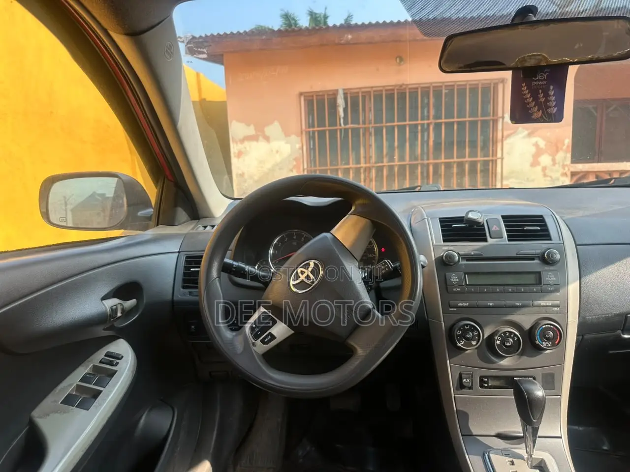 Toyota Corolla 2011 Red