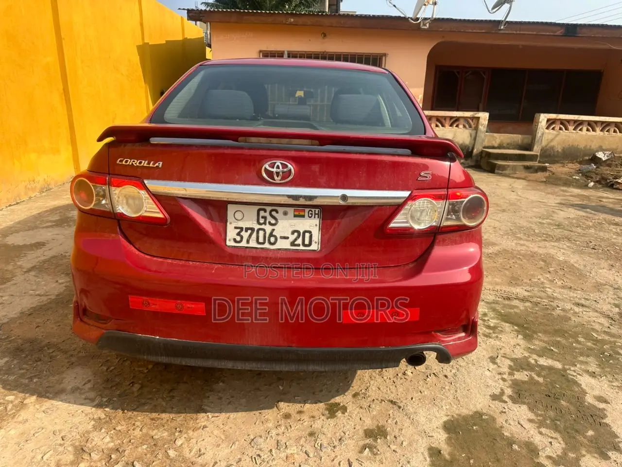 Toyota Corolla 2011 Red